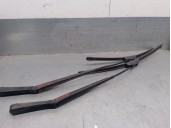Recambio de brazo limpia delantero derecho para ford focus berlina (cak) 1.8 tdci cat referencia OEM IAM XS4117526BB 1064742 