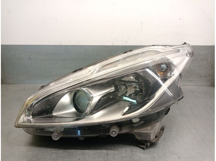 Recambio de faro izquierdo para peugeot 208 1.2 12v vti referencia OEM IAM 9810805780 9810805780 90068512 VALEO