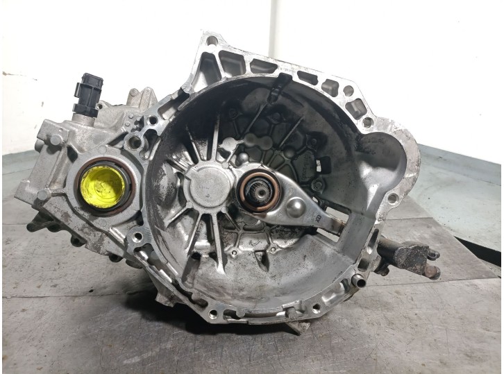 Recambio de caja cambios para kia cee´d hatchback (ed) 1.4 referencia OEM IAM TBJ5G 4300032782 736575