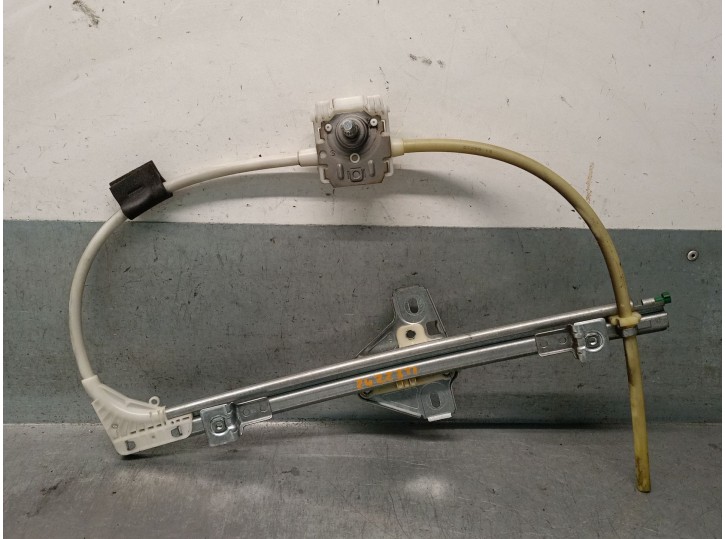 Recambio de elevalunas trasero izquierdo para renault megane i berlina hatchback (ba0) 1.6 referencia OEM IAM 7700834341 7700834