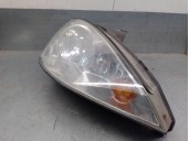 Recambio de faro derecho para ford focus berlina (cak) 1.8 tdci cat referencia OEM IAM 2M5113W029BF  