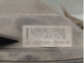 Recambio de faro derecho para ford focus berlina (cak) 1.8 tdci cat referencia OEM IAM 2M5113W029BF  