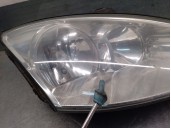 Recambio de faro derecho para ford focus berlina (cak) 1.8 tdci cat referencia OEM IAM 2M5113W029BF  