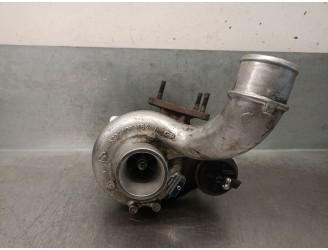 Recambio de turbocompresor para renault master ii furgoneta (jd) 2.8 dti diesel referencia OEM IAM 036999H067677 7701473757 