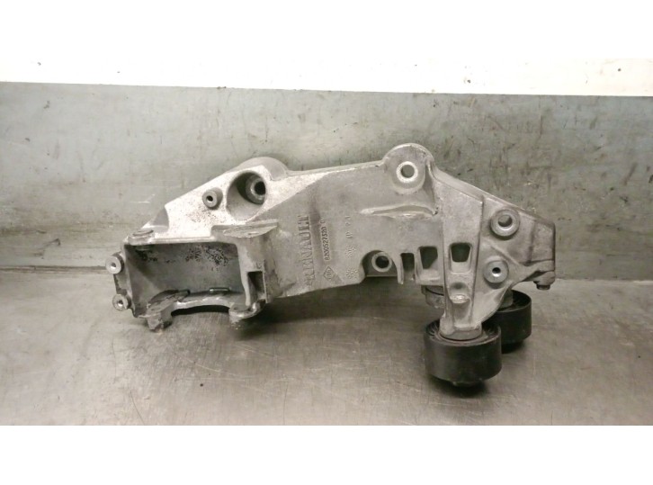 Recambio de soporte alternador para renault trafic ii autobús (jl) 2.0 dci 115 referencia OEM IAM 8200527320 117103703R 