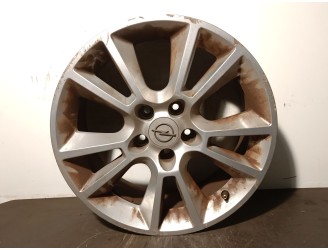 Recambio de llanta para opel zafira b 1.9 cdti referencia OEM IAM 13120652 R177JX17H2ET35 