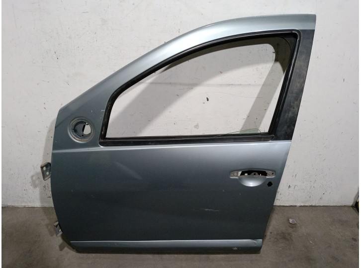 Replacement front left door for Dacia Sandero (BS_) 1.5 dCi OEM IAM reference 801011499R 801011499R 