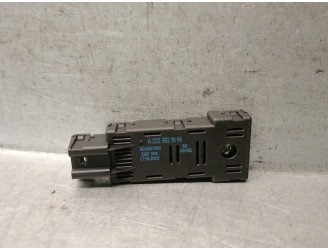 Recambio de antena para mercedes-benz clase s (w222, v222, x222) s 560 e (222.173) referencia OEM IAM A2229820004 A2229820004 