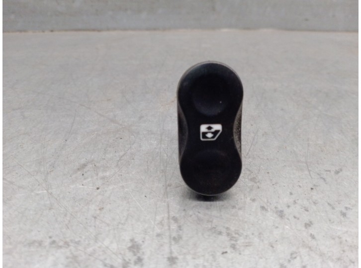 Recambio de mando elevalunas delantero izquierdo para dacia sandero (bs_) 1.5 dci referencia OEM IAM 8200602227 8200602227 