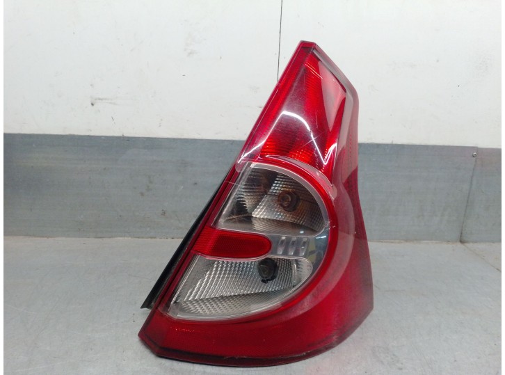 Replacement right rear light for Dacia Sandero (BS_) 1.5 dCi OEM IAM reference 8200734824 8200734824 