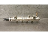 Recambio de rampa inyectora para peugeot 206 berlina 1.4 hdi referencia OEM IAM 9641509480 1570C5 0445214026 BOSCH