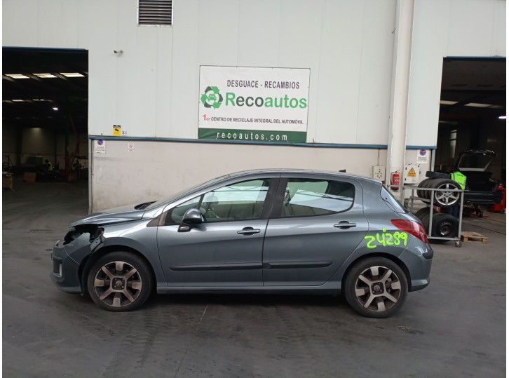 peugeot 308 del año 2008