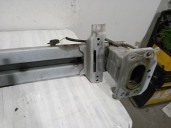 Recambio de refuerzo paragolpes delantero para ford transit courier b460 furgoneta/monovolumen 1.5 tdci referencia OEM IAM 17753