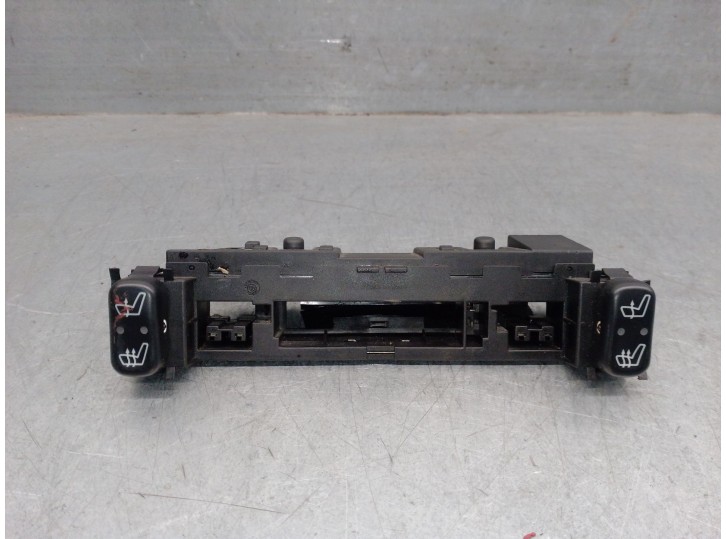 Recambio de mando multifuncion para mercedes-benz slk (r170) 230 kompressor (170.447) referencia OEM IAM 2108200051 A2108200051 