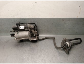 Recambio de bomba suspension para mercedes-benz clase s (w222, v222, x222) s 560 e (222.173) referencia OEM IAM A0993200104 A099