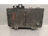Recambio de caja reles / fusibles para opel zafira b 1.9 cdti referencia OEM IAM 13220831  5DK00866953 HELLA