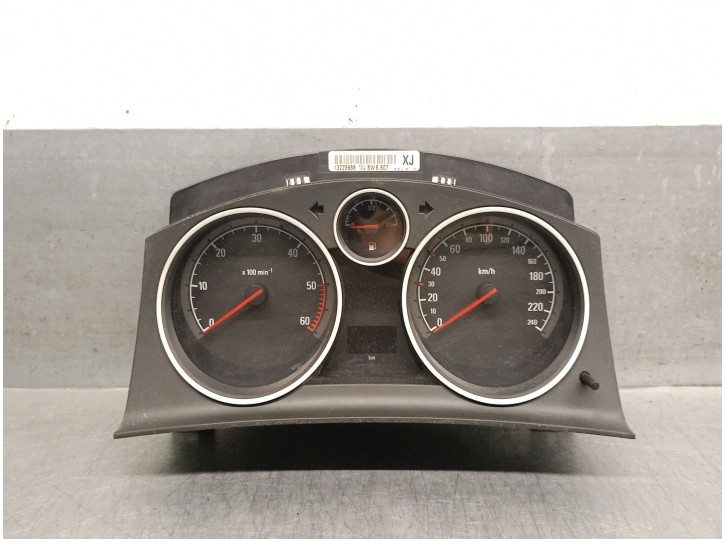 Recambio de cuadro instrumentos para opel zafira b 1.9 cdti referencia OEM IAM 13225988 13267544 
