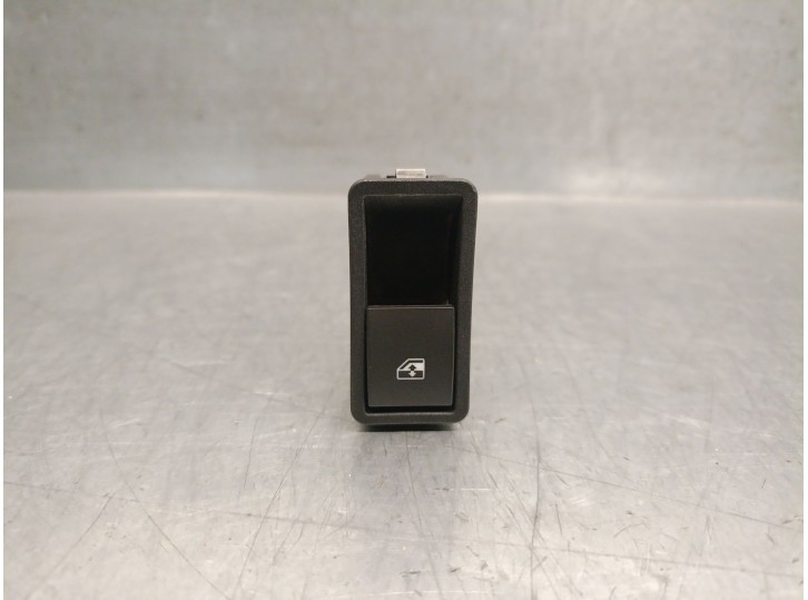 Recambio de mando elevalunas trasero izquierdo para opel zafira b 1.9 cdti referencia OEM IAM 13228711 