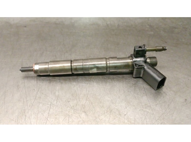 Recambio de inyector para bmw 3 touring (e91) 320 d referencia OEM IAM 7797877 