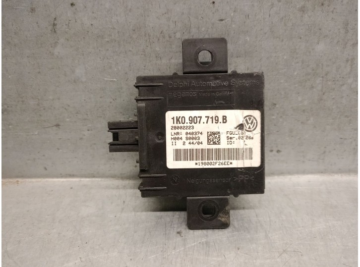 Recambio de modulo electronico para seat leon (1p1) 1.9 tdi referencia OEM IAM 1K0907719B  DELPHI