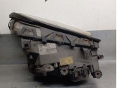 Recambio de faro derecho para bmw serie 3 berlina (e46) 318i referencia OEM IAM 63126925644 63127165788 