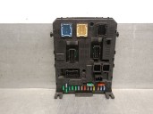 Recambio de caja reles / fusibles para peugeot 308 1.6 16v hdi referencia OEM IAM 96640590800  JOHNSON CONTROLS