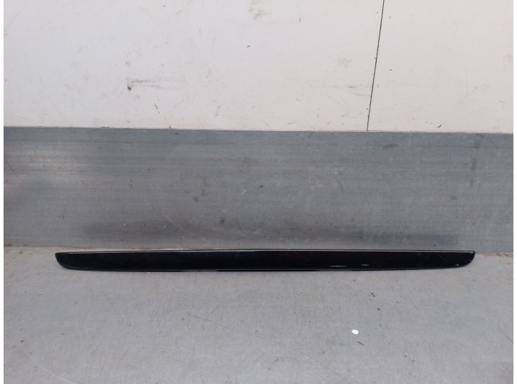 Recambio de molduras traseras para mercedes-benz slk (r170) 230 kompressor (170.447) referencia OEM IAM 1707580038 A1707580038 