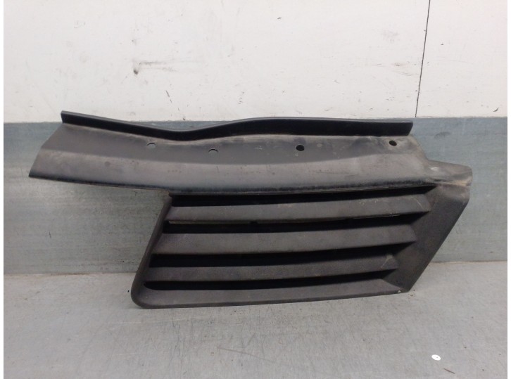Recambio de rejilla delantera para renault espace iv (jk0) 3.5 v6 referencia OEM IAM 7701209541 7701209541 