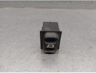 Replacement rear right window switch for Peugeot 607 (S1) 2.2 HDi FAP CAT OEM IAM reference 655471 655471 