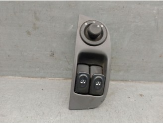 Recambio de mando elevalunas delantero izquierdo para renault megane i fase 2 berlina (ba0) 1.9 dti diesel cat referencia OEM IA
