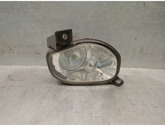 Recambio de faro antiniebla derecho para toyota avensis berlina (t25) 1.8 16v cat referencia OEM IAM 8121005060 8121005060 