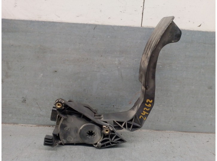 Recambio de potenciometro pedal para dacia sandero ii 1.2 16v cat referencia OEM IAM 180026342R 180026342R 