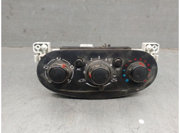 Recambio de mando calefaccion / aire acondicionado para dacia sandero ii 1.2 16v cat referencia OEM IAM 275105857R 275105857R 
