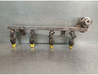 Recambio de rampa inyectora para opel astra g berlina 1.6 16v referencia OEM IAM 817714 817714 