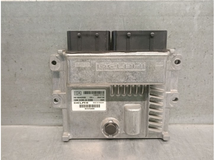 Recambio de centralita motor uce para citroën ds5 2.0 bluehdi 150 referencia OEM IAM 9804828580 28447158 DELPHI
