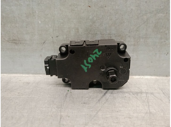 Recambio de motor apertura trampillas climatizador para mercedes-benz clase s (w222, v222, x222) s 560 e (222.173) referencia OE