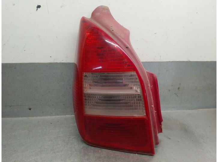Recambio de piloto trasero izquierdo para citroën c2 1.4 referencia OEM IAM 9649864580 6351S7 