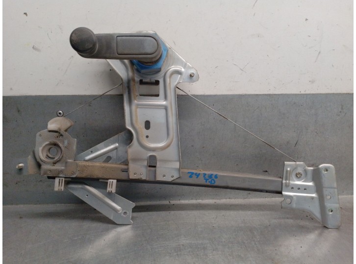 Replacement rear right window regulator for Citroën Xsara break 1.9 TD SX OEM IAM reference 922447 922447 