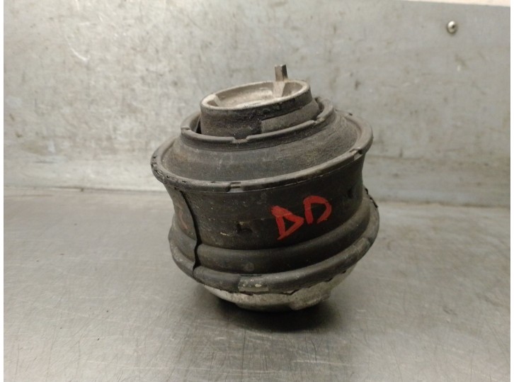 Recambio de soporte motor derecho para mercedes-benz slk (r170) 230 kompressor (170.447) referencia OEM IAM A2032400517 A2032400