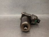 Recambio de inyector para seat leon (1p1) 1.9 tdi referencia OEM IAM 038130073AG  0414720215 BOSCH