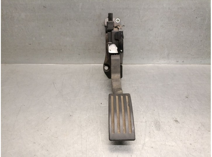 Recambio de potenciometro pedal para ford focus iii 1.0 ecoboost referencia OEM IAM BV619F836AB 1710214 6PV01036830 HELLA