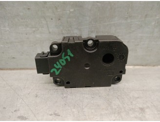 Recambio de motor apertura trampillas climatizador para mercedes-benz clase s (w222, v222, x222) s 560 e (222.173) referencia OE