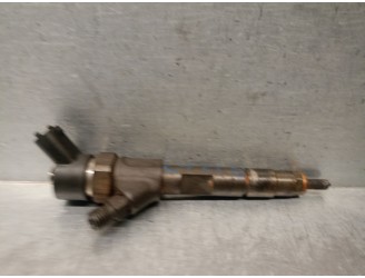 Recambio de inyector para renault megane i fase 2 classic (la..) 1.9 dci diesel cat referencia OEM IAM 7700111014  0445110021 BO