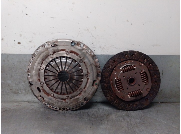 Recambio de kit embrague para seat leon st (5f8) fr referencia OEM IAM 04C141016E 04C141016E SACHS