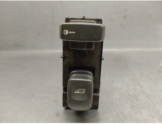 Recambio de elevalunas delantero derecho para volvo v40 familiar 1.9 diesel cat referencia OEM IAM 30889755 30887569 