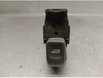 Replacement rear left window regulator for Volvo V40 Estate 1.9 Diesel CAT OEM IAM reference 30889758 30887573 