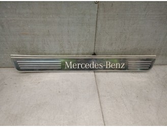 Recambio de embellecedor para mercedes-benz clase s (w222, v222, x222) s 560 e (222.173) referencia OEM IAM A2226803735 A2226803