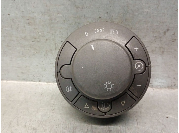 Recambio de mando luces salpicadero para opel corsa d 1.3 16v cdti referencia OEM IAM 13249396 6240467 