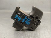 Replacement rear right window lifter switch for Volvo V40 estate 1.9 diesel cat OEM IAM reference 30889760 30887573 