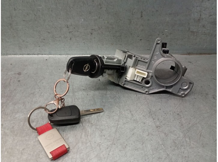 Recambio de conmutador de arranque para opel astra h ber. 1.7 16v cdti referencia OEM IAM 93181315 6235375 